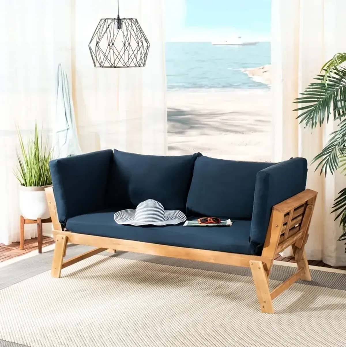 Tandra Contemporary Daybed