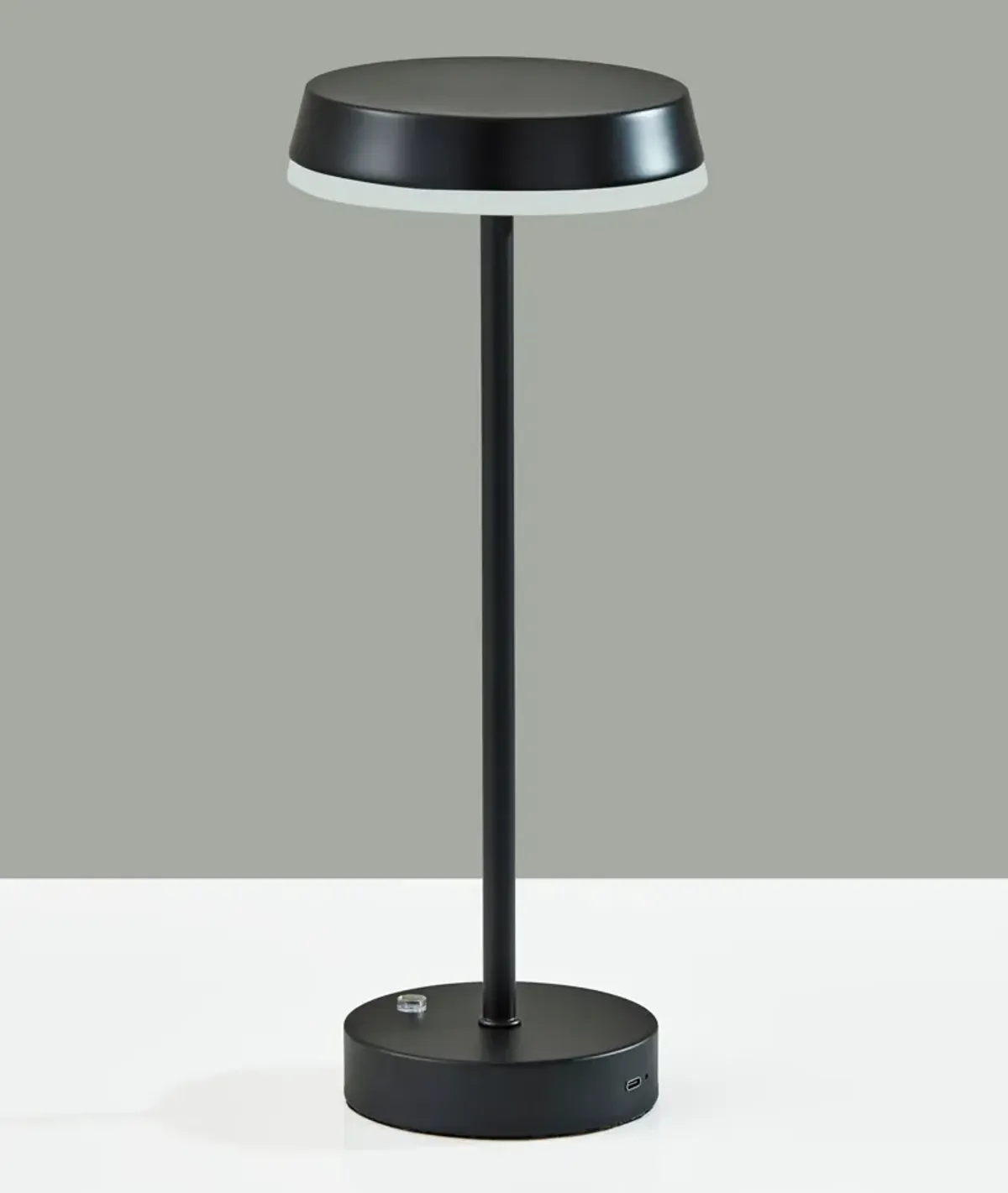 Tommy LED Cordless Table Lamp