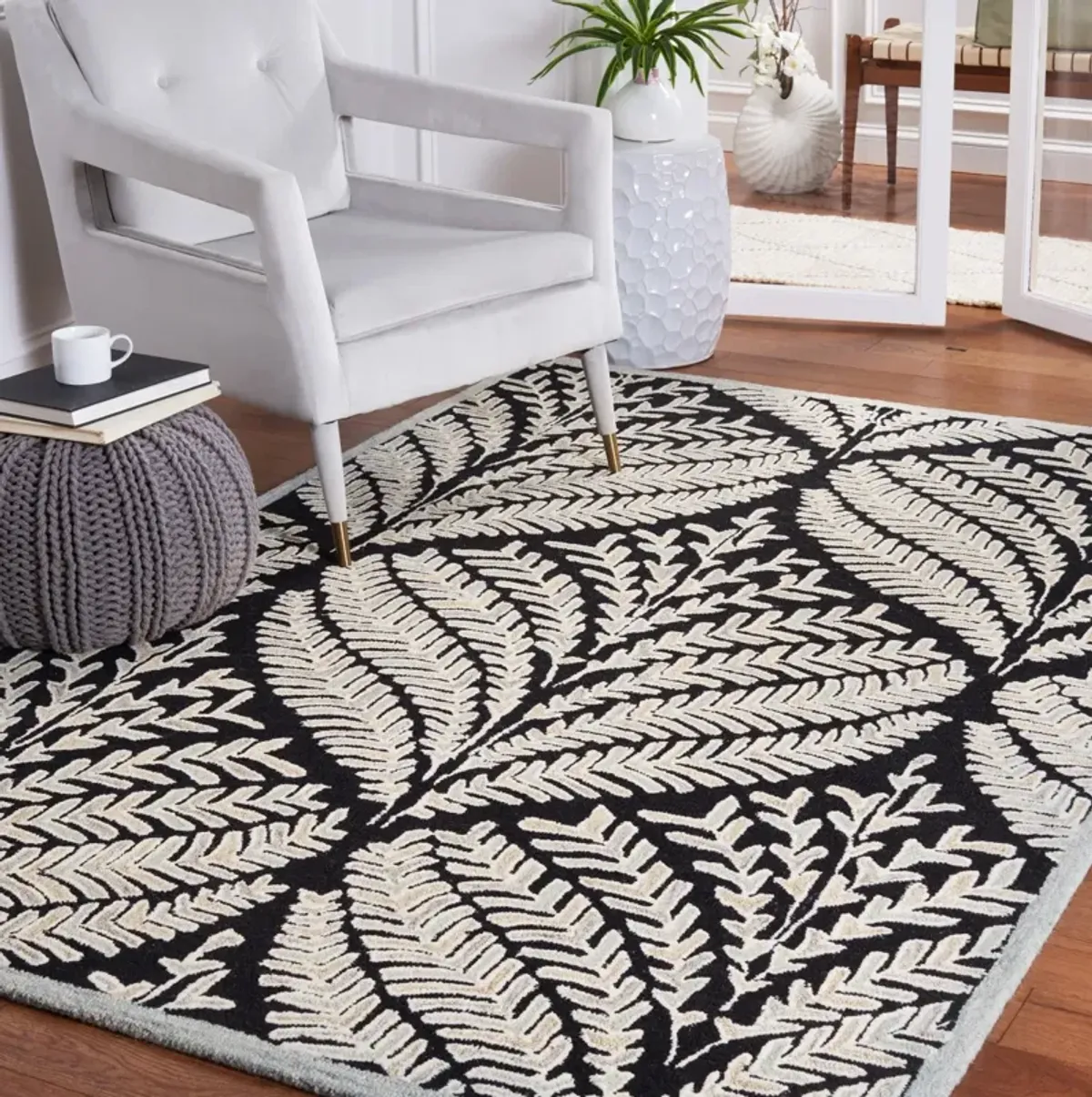 CAPRI 208 BLACK  8' x 8' Square Square Rug