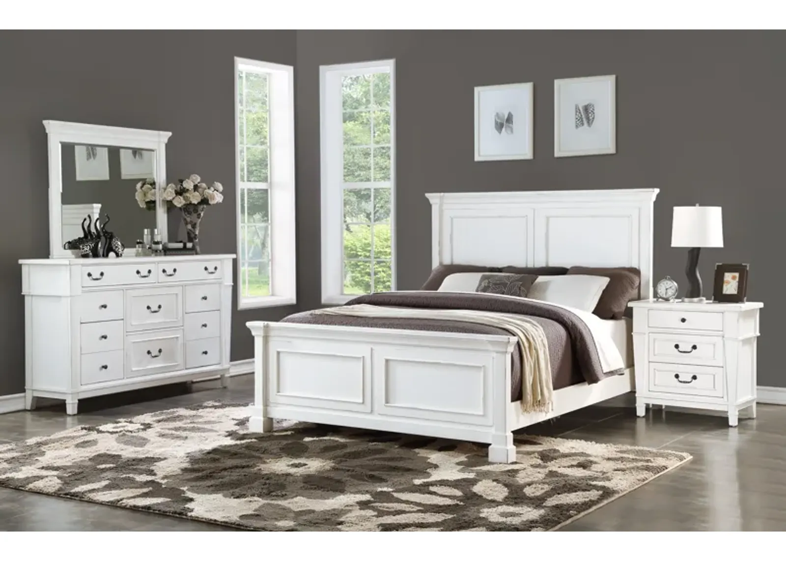 Stoney Creek 3-Drawer Nightstand