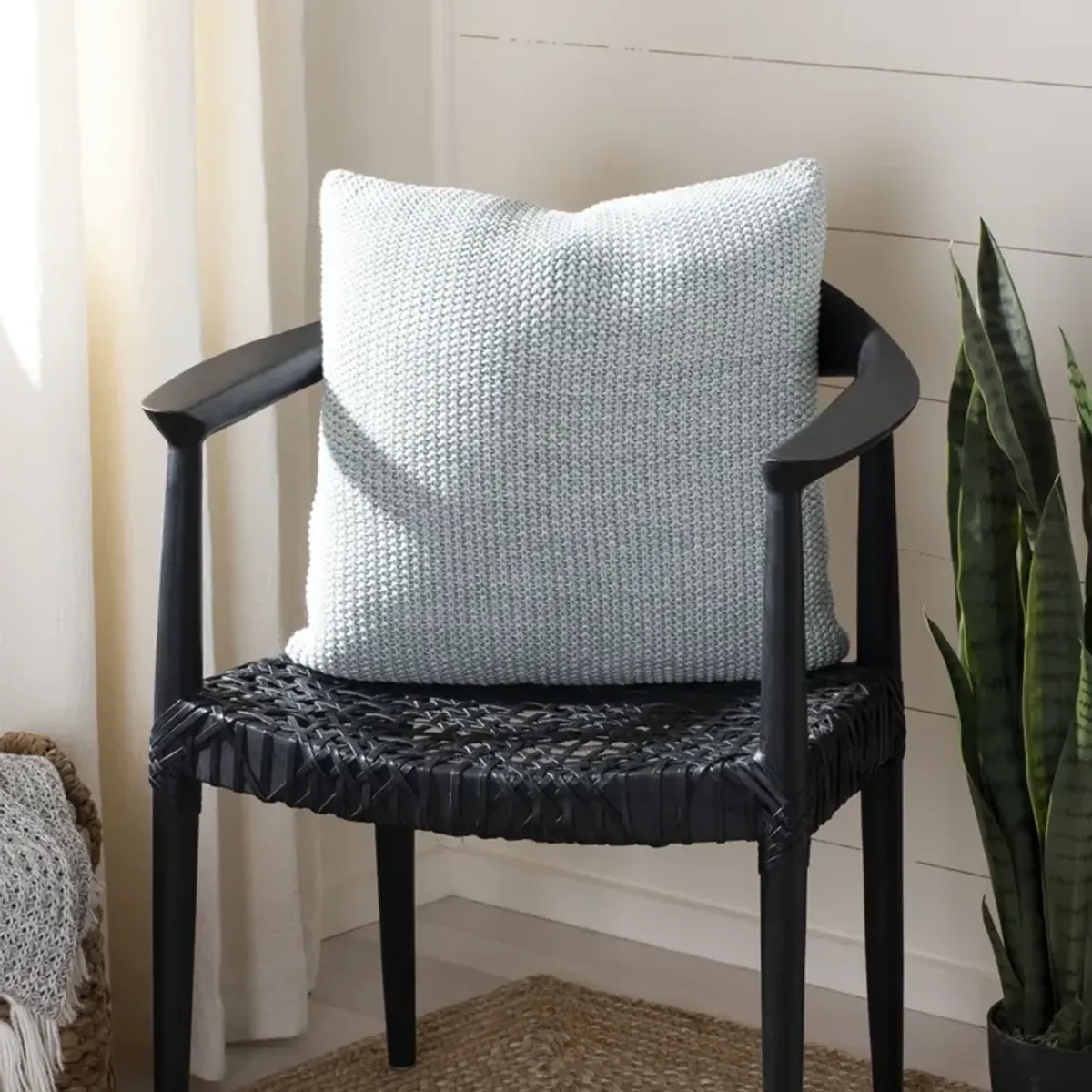 Liliana Knit Pillow