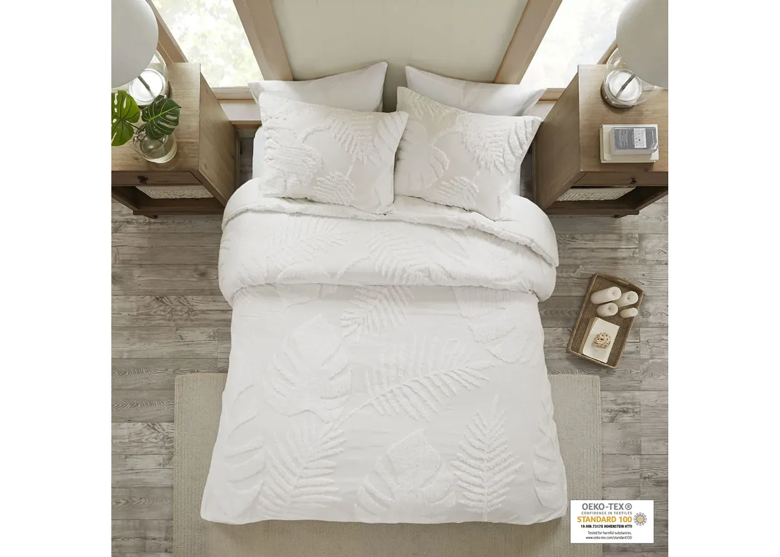 Madison Park Bahari Off-White 3 Piece Tufted Cotton Chenille Palm Duvet Cover Set