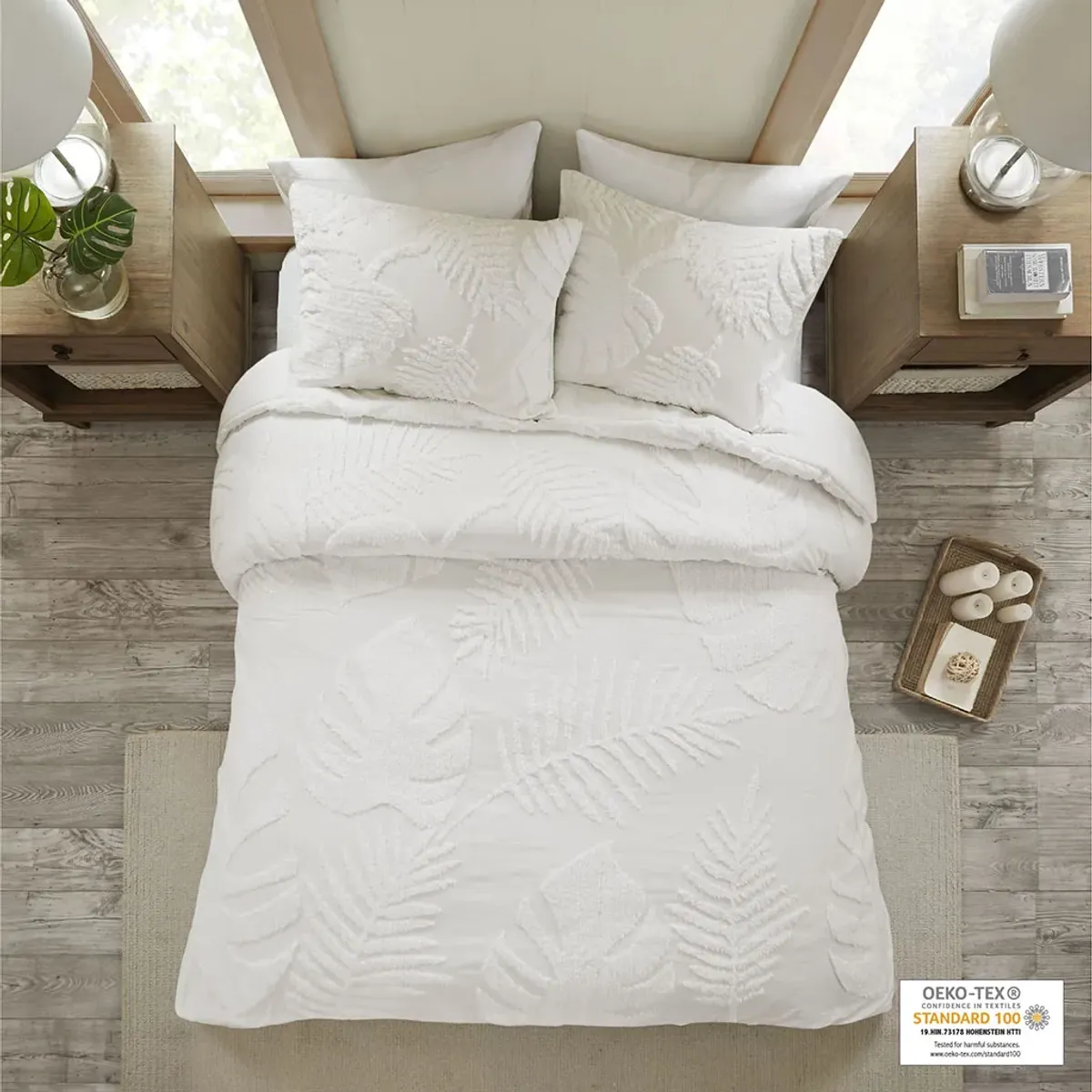 Madison Park Bahari Off-White 3 Piece Tufted Cotton Chenille Palm Duvet Cover Set