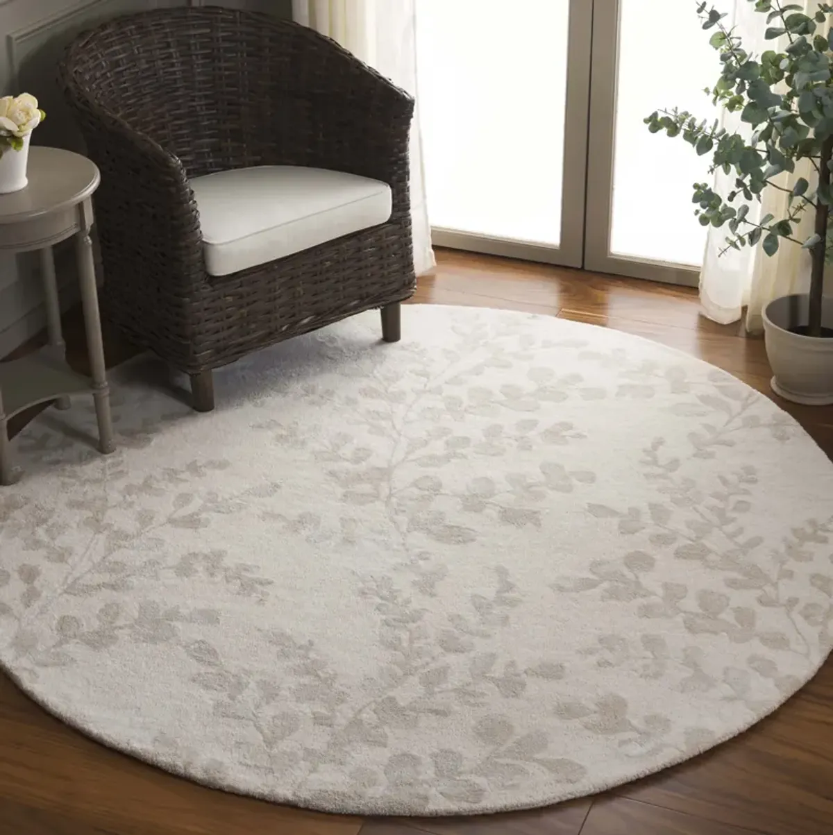 GLAMOUR Hand Tufted 6' x 6' Round area rug