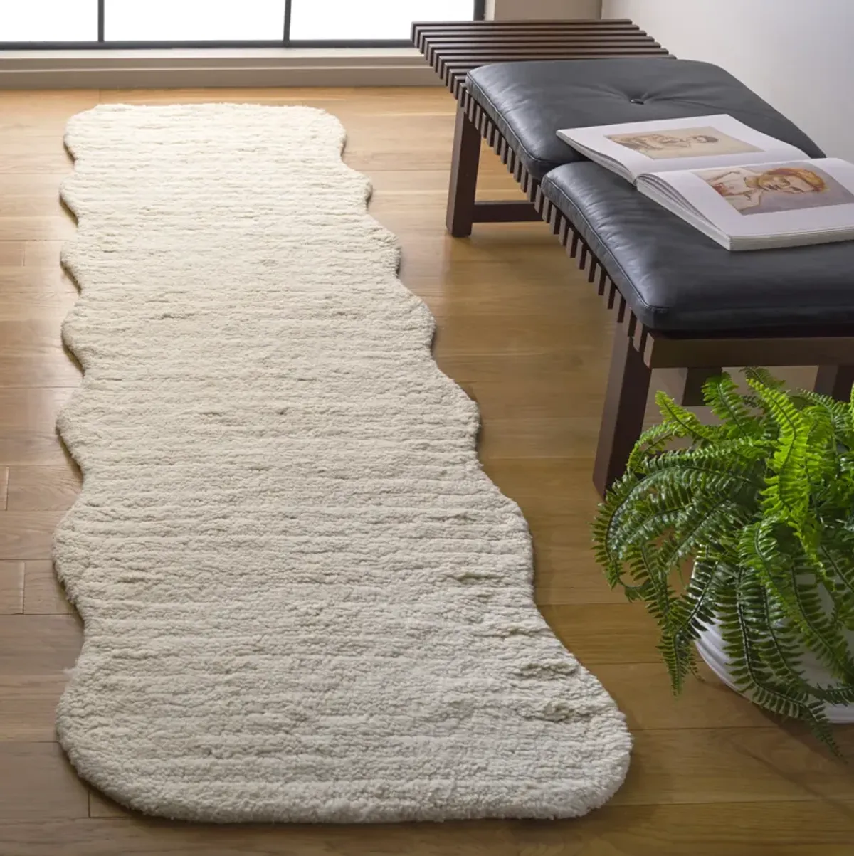 VERMONT Hand Tufted 2'-3' x 8' runner
