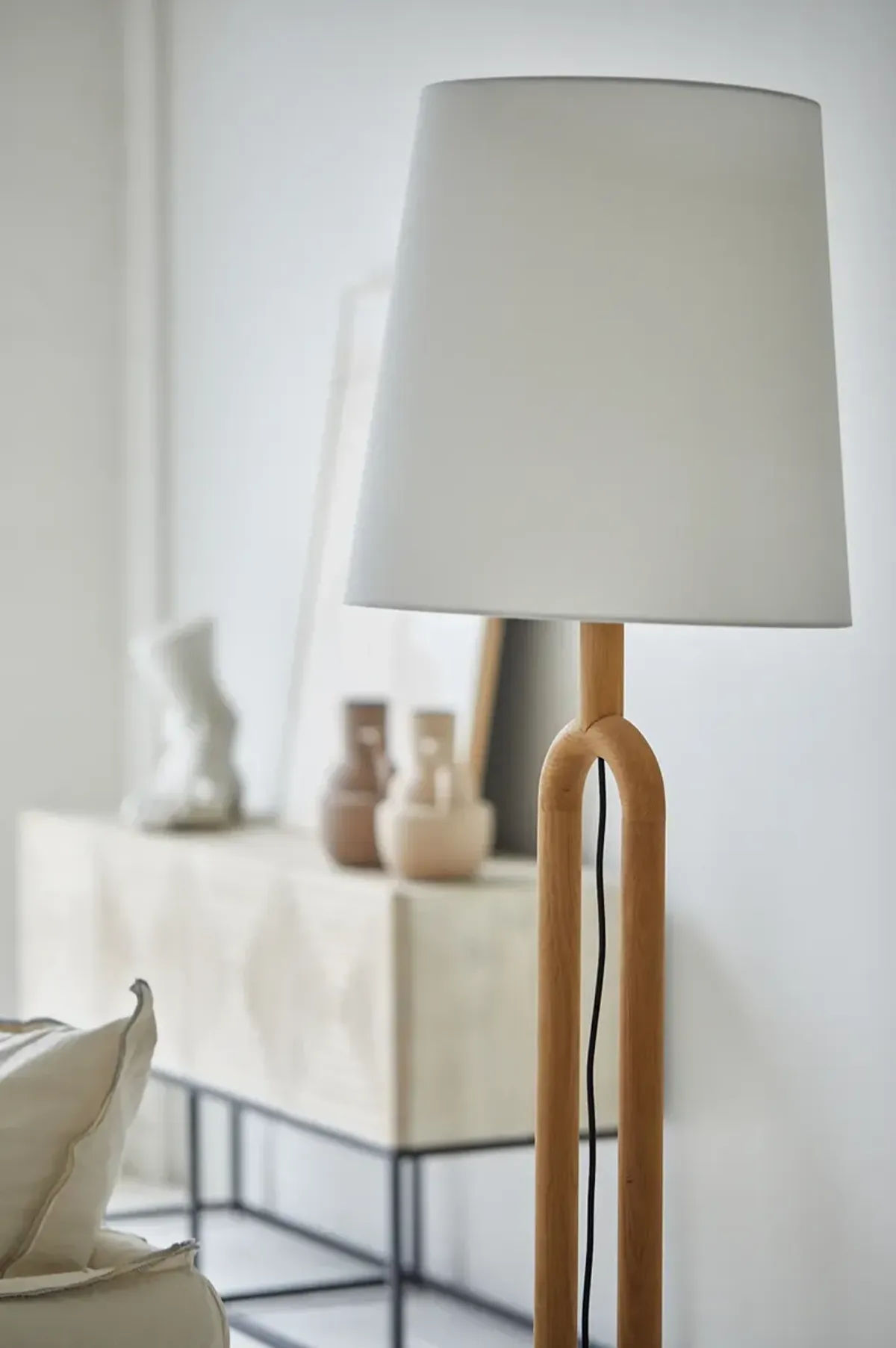 Dolce Standing Lamp