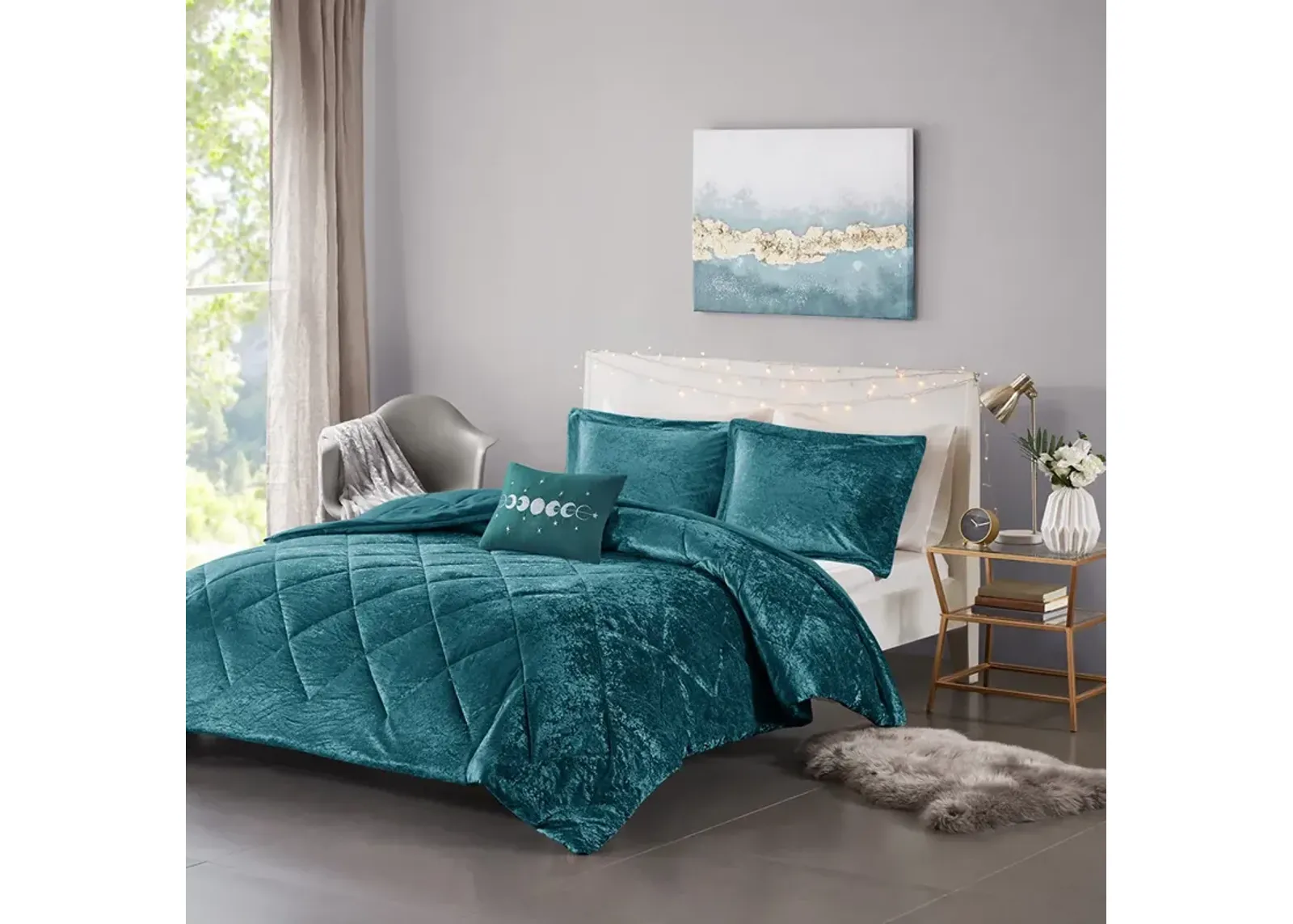 Intelligent Design Felicia Teal Velvet Comforter Set