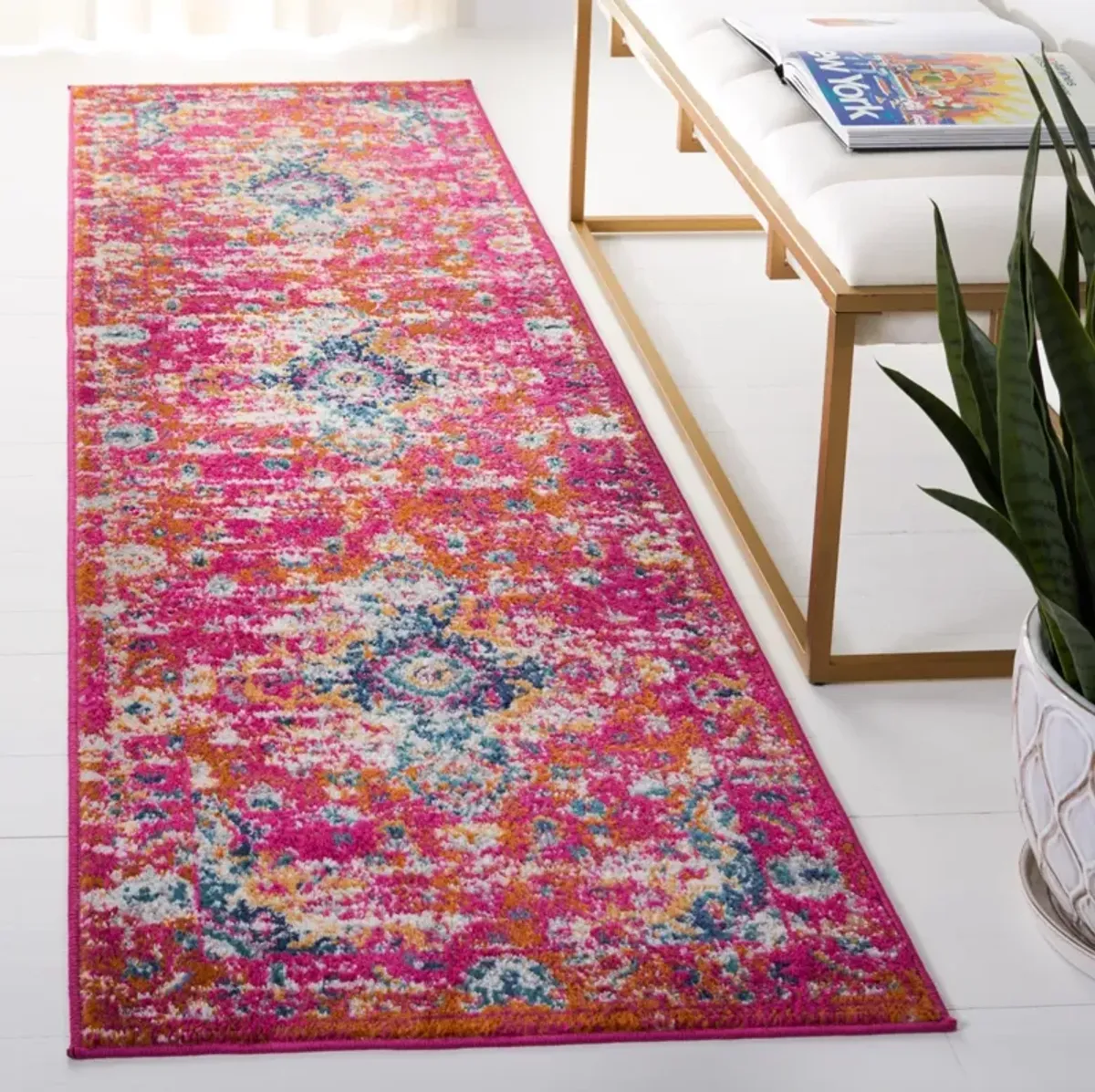 MADISON 154 FUCHSIA  2'-3' x 6' Runner Rug