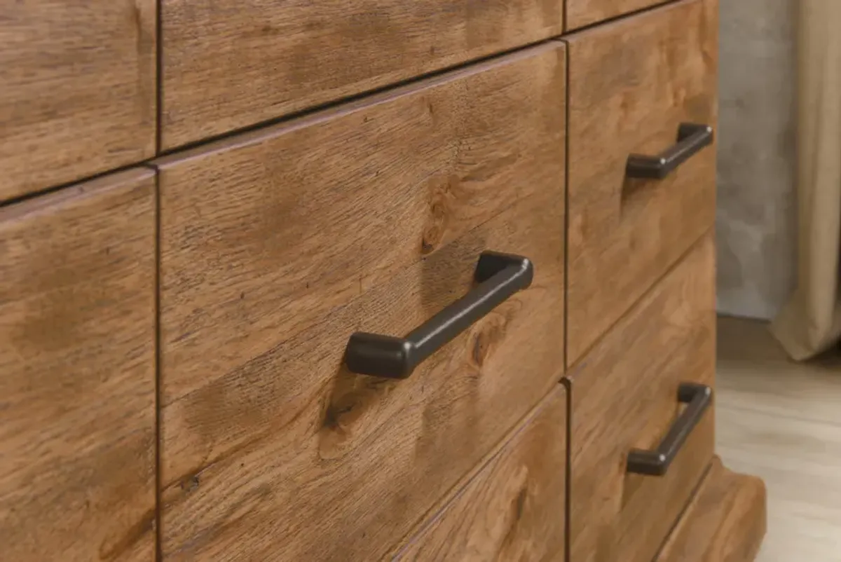 Big Sky Nine Drawer Dresser