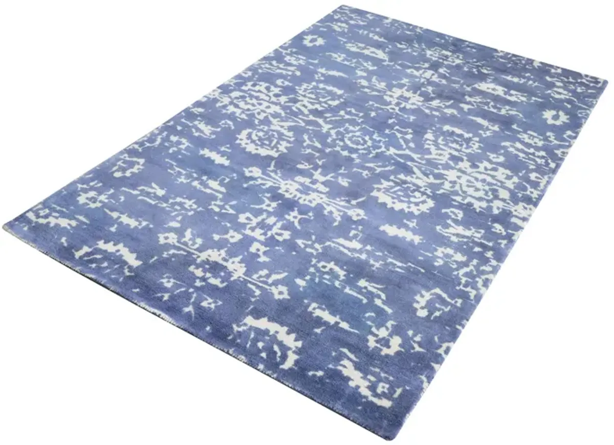 Senneh Handwoven Wool Rug in Blue and White