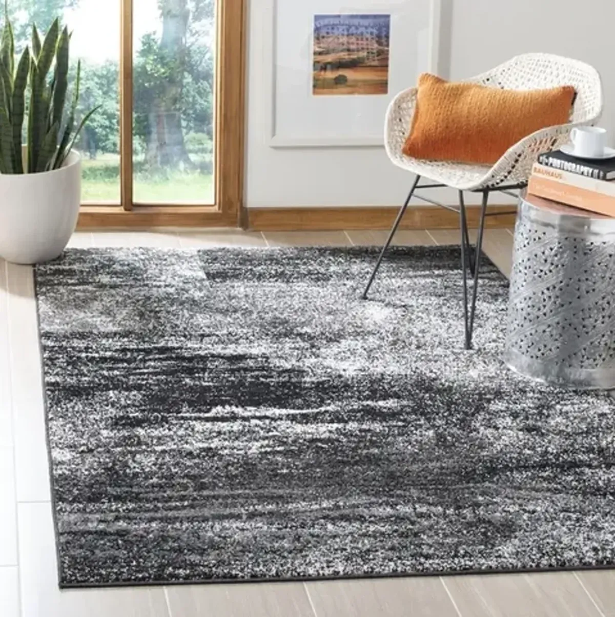 Adirondack Contemporary Silver / Black 2'-1" X 8' Powerloomed Rug