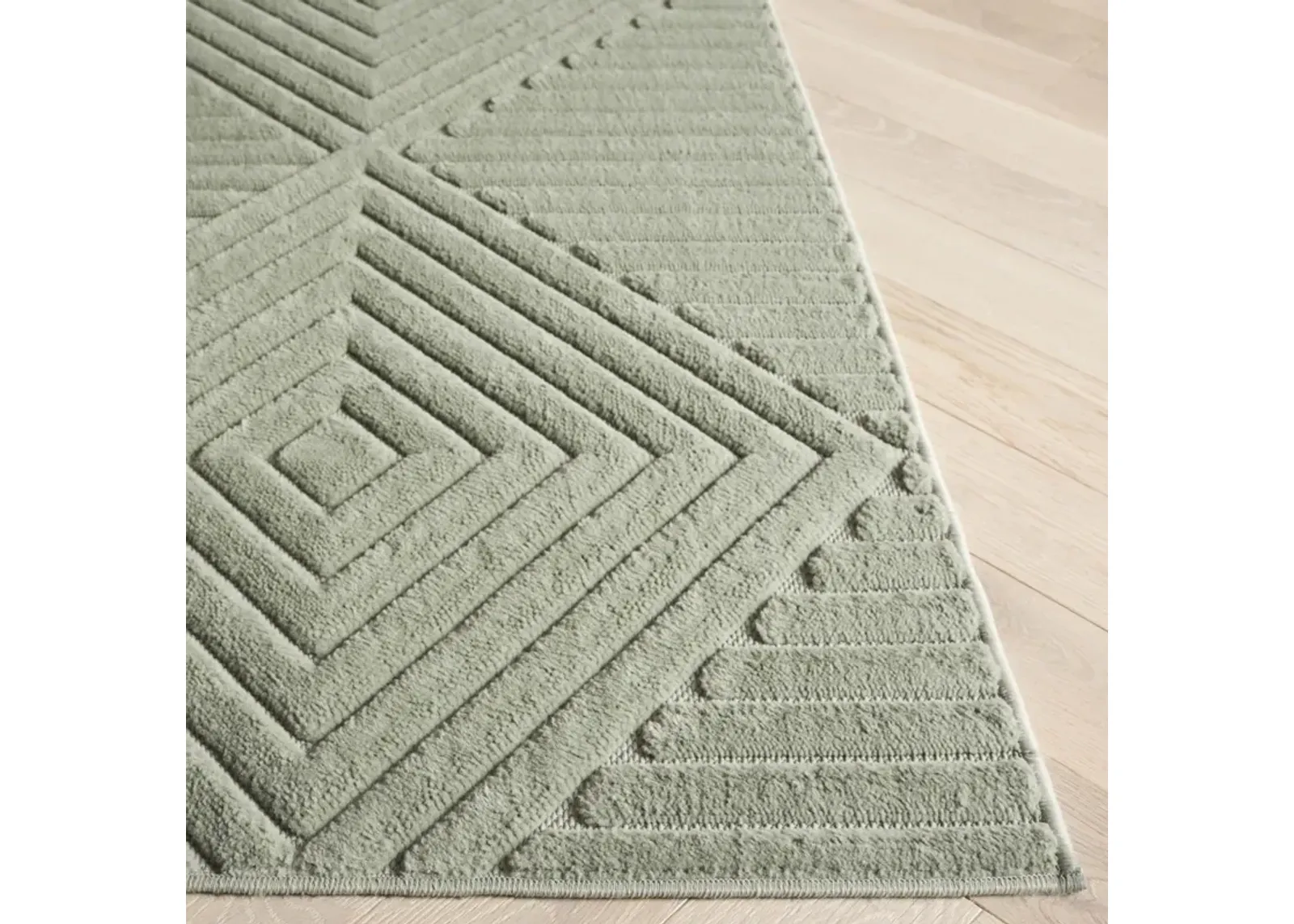 SELENA 684 GREEN 2'-2' x 8' Runner Rug