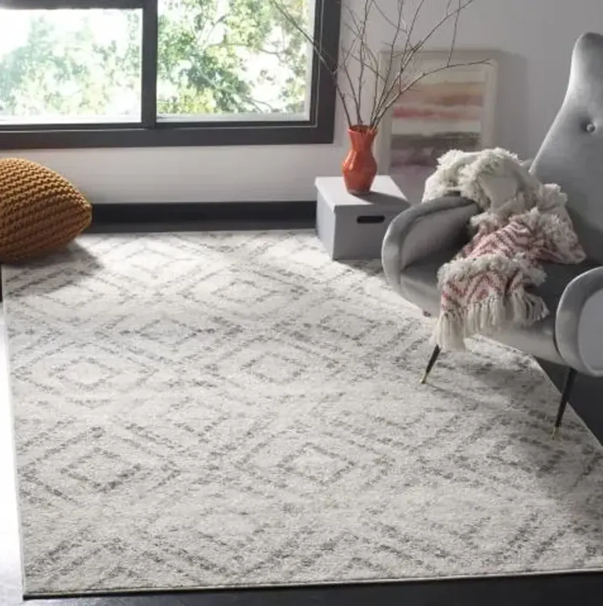 Adirondack Contemporary Light Grey / Grey 10' X 14' Powerloomed Rug