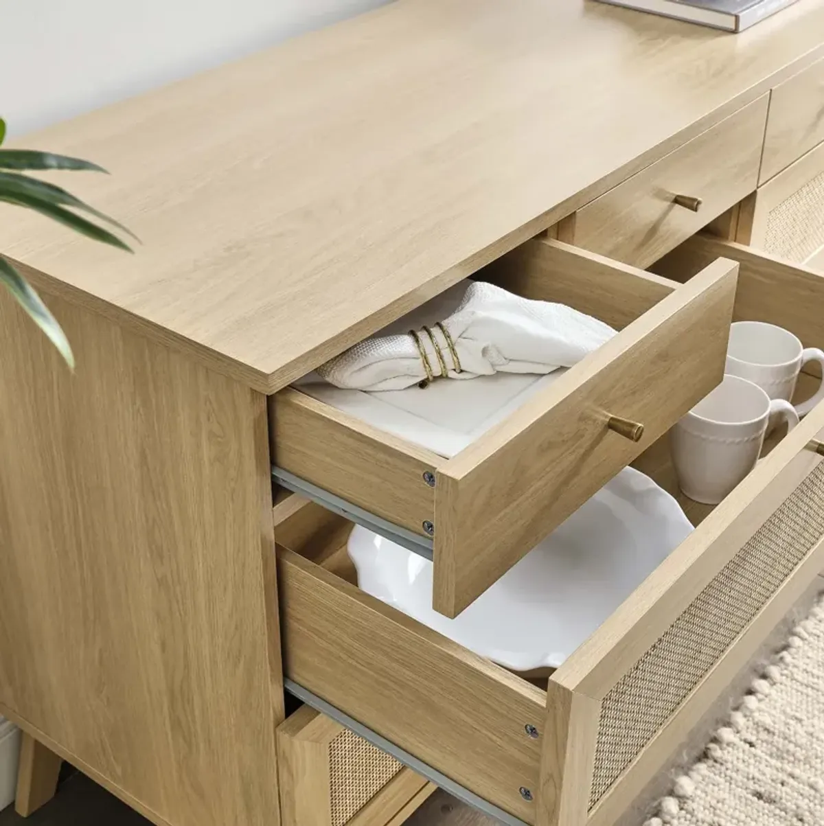 Soma 8-Drawer Dresser