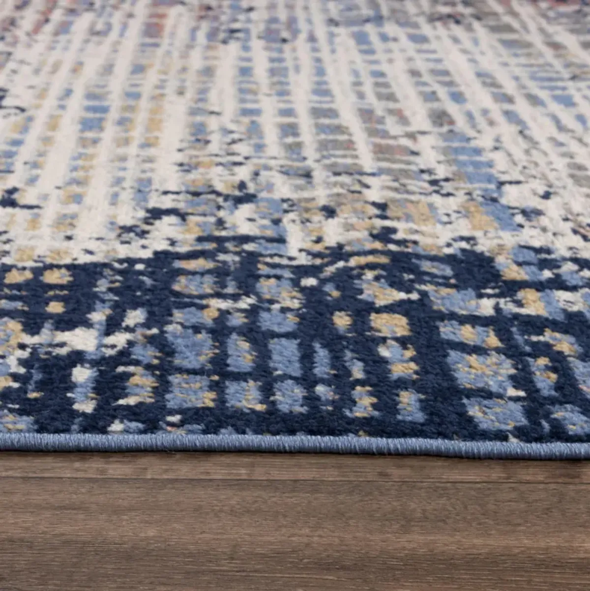 Marquise Navy  Polypropylene  2'6"x7'3" Runner Rug