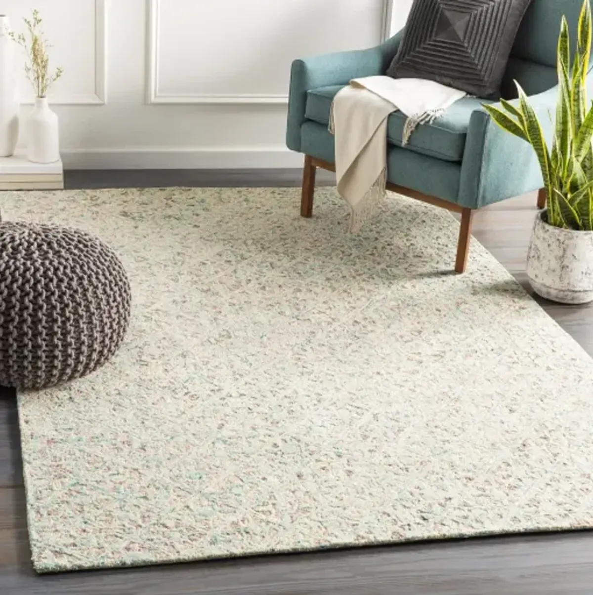 Avon 2' x 3' Rug