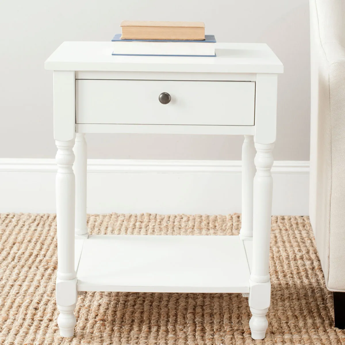 TAMI NIGHTSTAND WITH STORAGE DRAWER