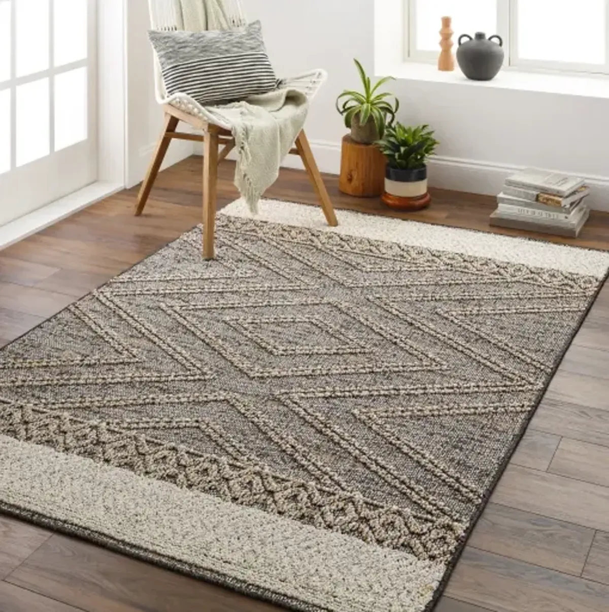 Sarasota SSO-2301 6'4" x 9' Machine Woven Rug