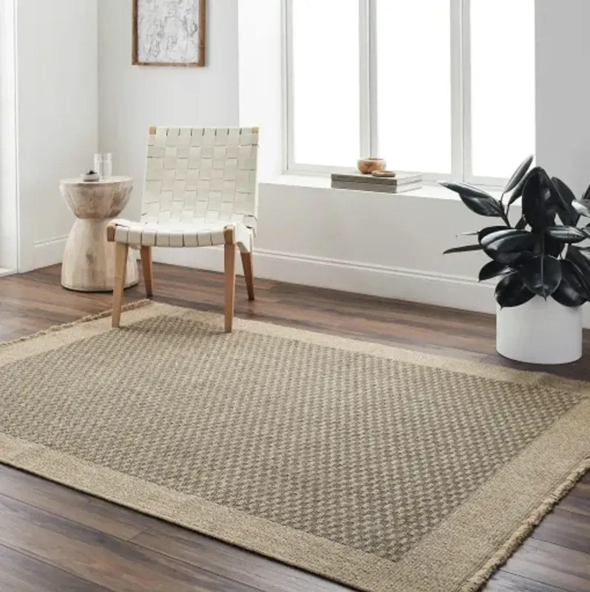 Mirage MGE-2304 7'8" x 9'9" Machine Woven Rug