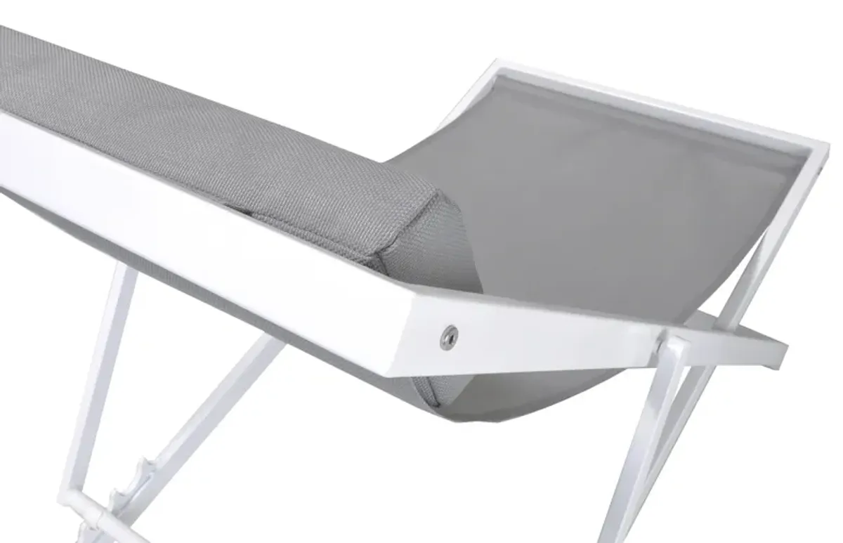 Wave Outdoor Patio Aluminum Deck Chair in White Powder Coated Finish with Grey Sling Textilene