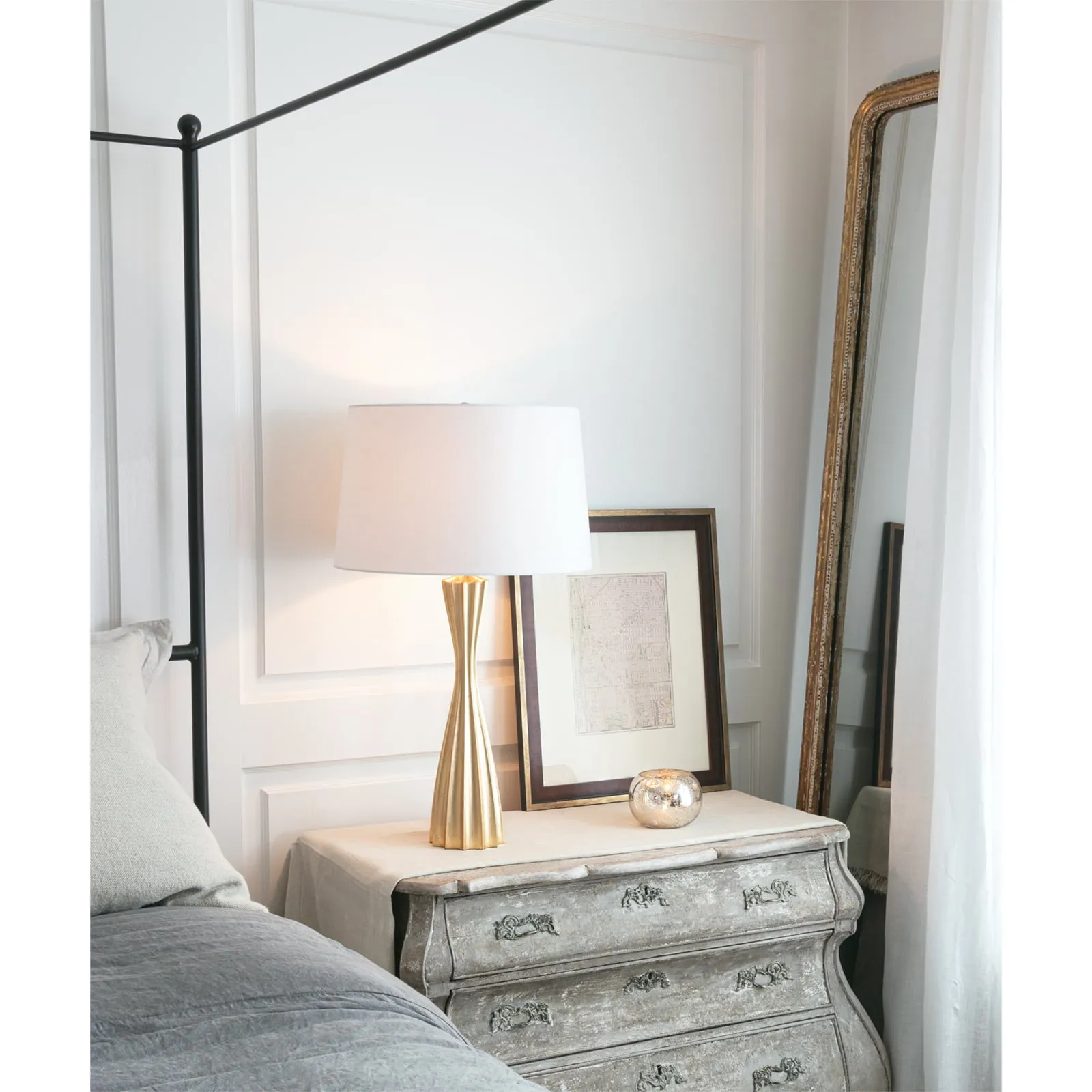 Naomi Table Lamp