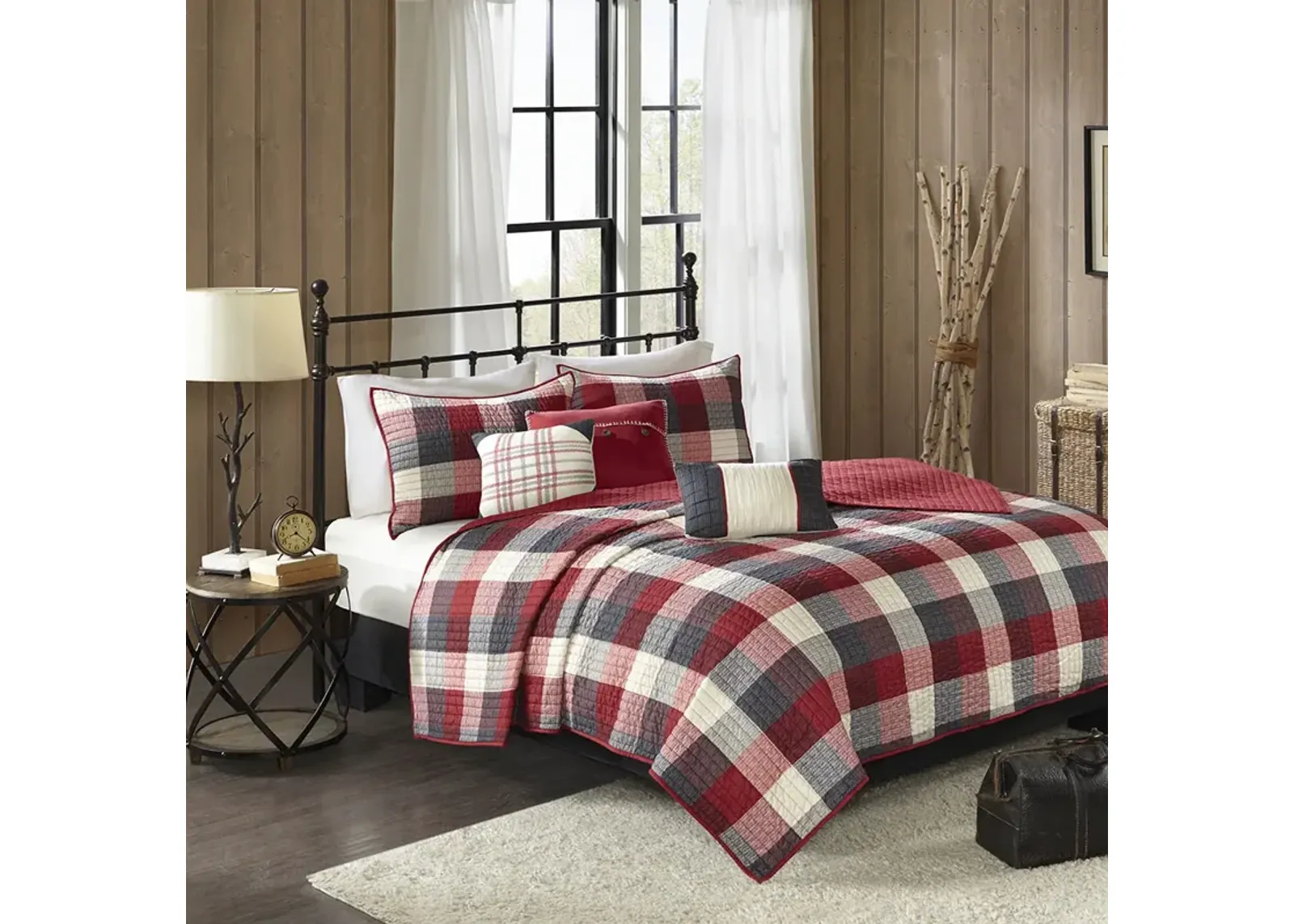 Madison Park Ridge Red 6 Piece Printed Herringbone Quilt Set with Throw Pillows