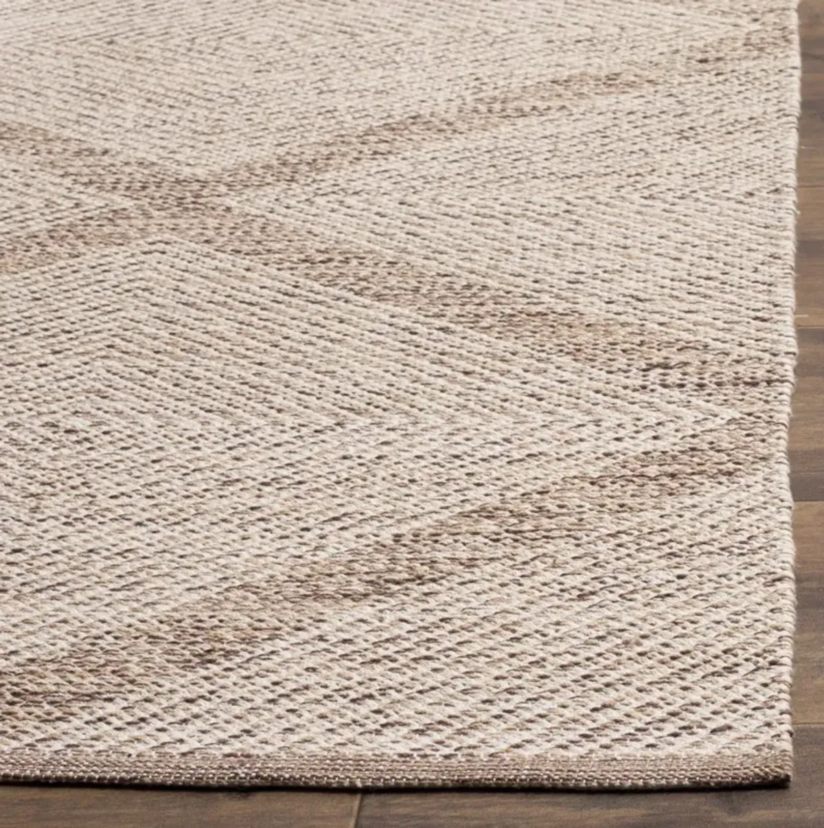 MONTAUK 821 BEIGE 4' x 4' Square Square Rug