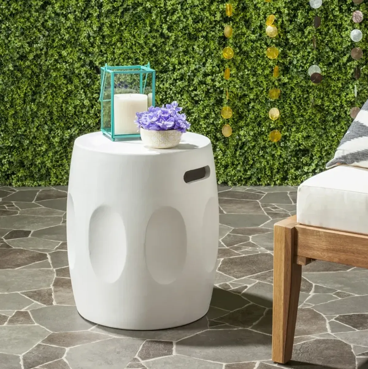 Zuri Indoor/Outdoor Accent Table