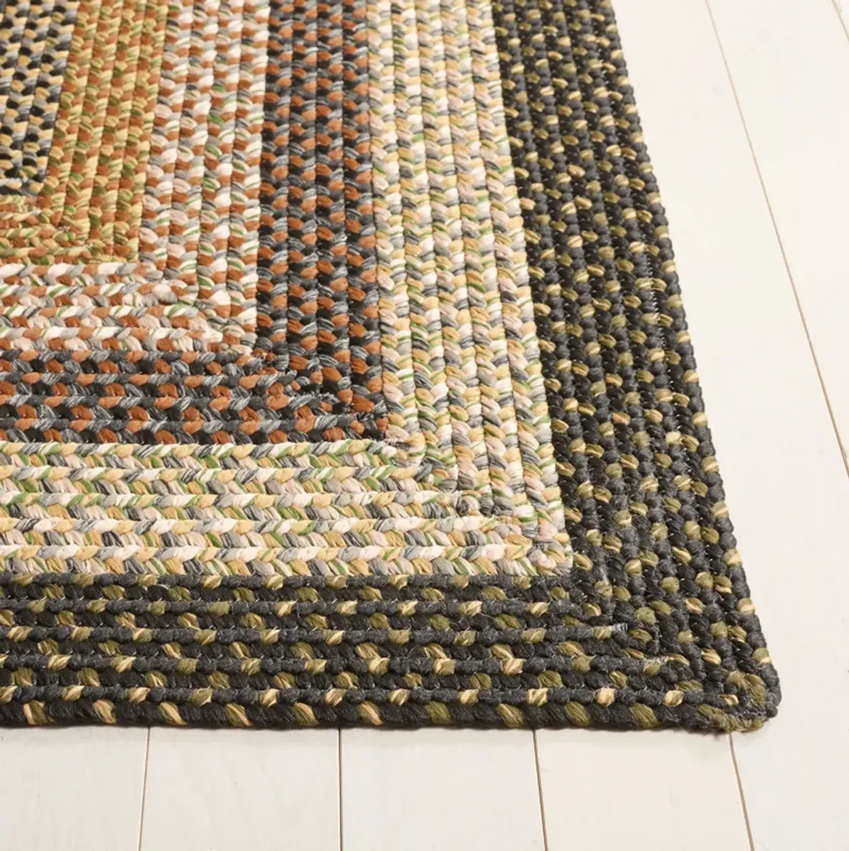 BRAIDED Hand Woven 2' x 4' area rug