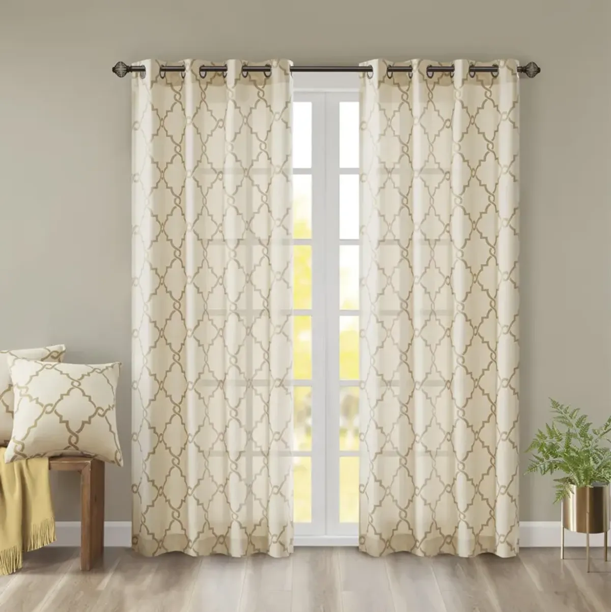 Madison Park Saratoga Beige/Gold Fretwork Print Grommet Top Window Curtain Panel