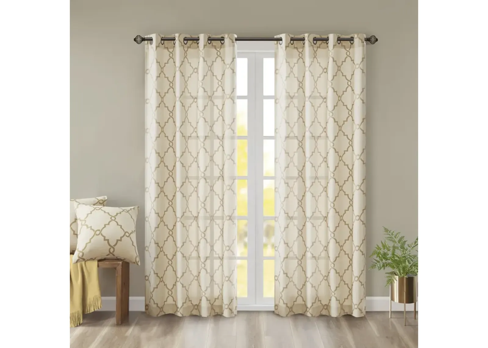 Madison Park Saratoga Beige/Gold Fretwork Print Grommet Top Window Curtain Panel