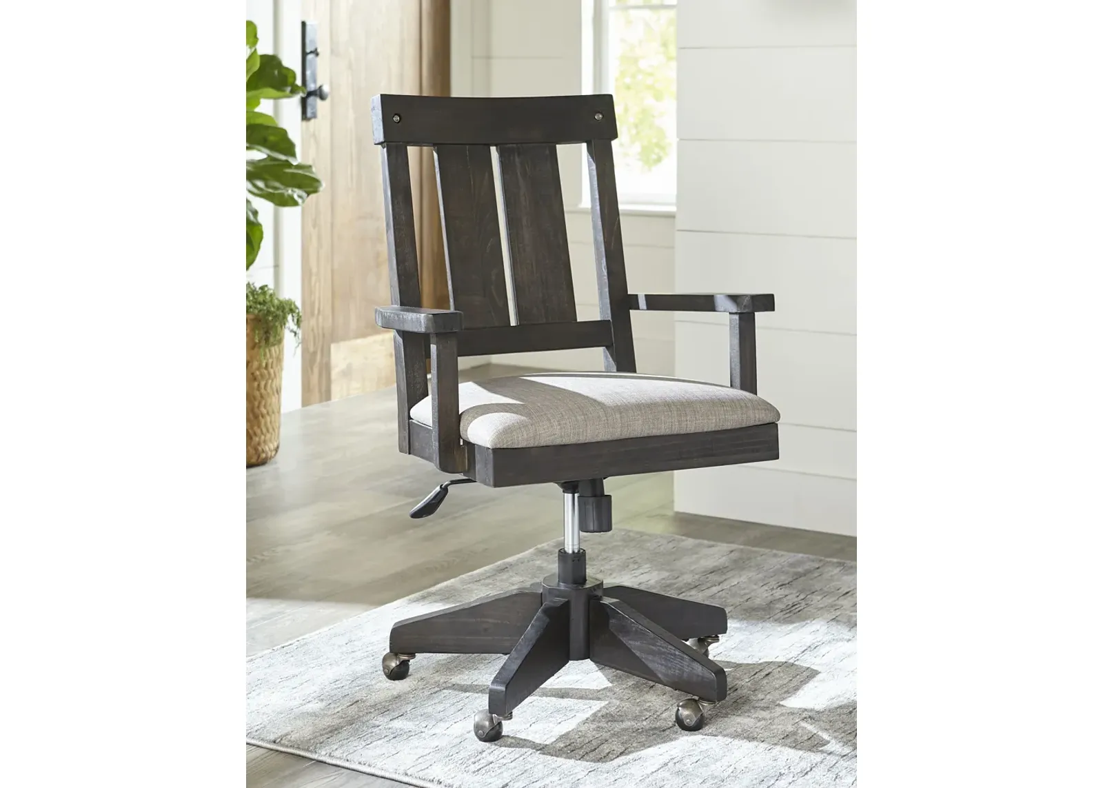 Yosemite Solid Wood Arm Chair in Cafe