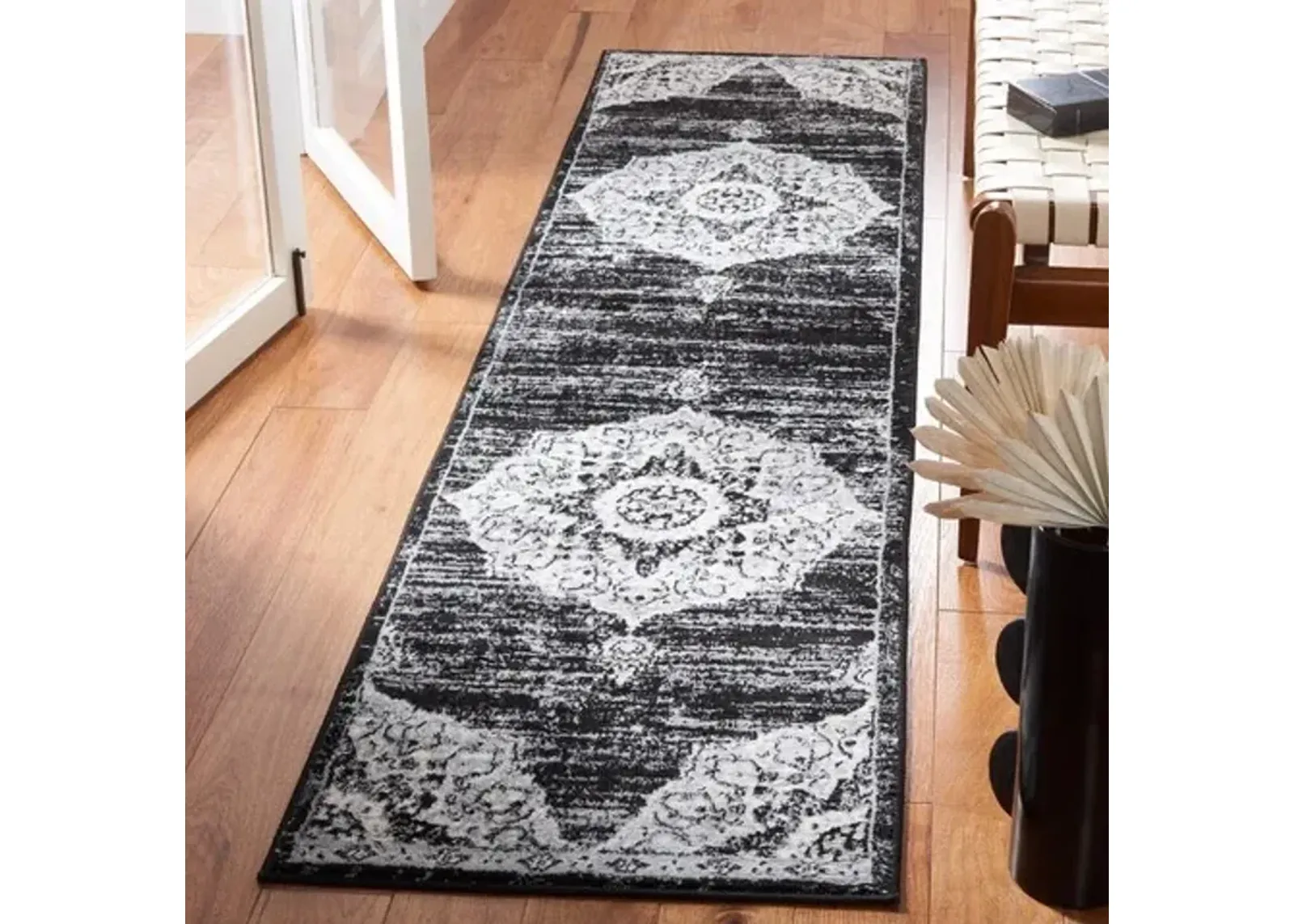 Brentwood 802 Black / Grey 2' X 8' Runner Powerloomed Rug