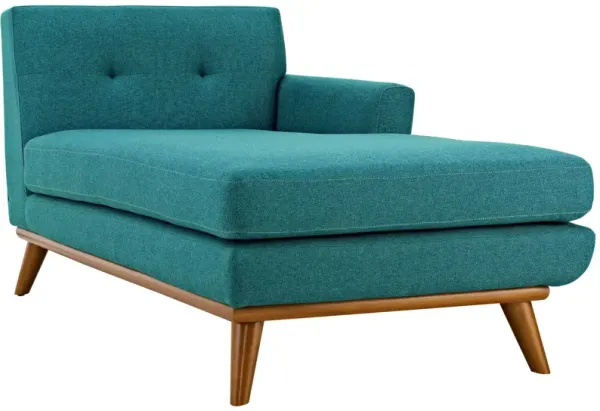 Engage Right-Facing Chaise