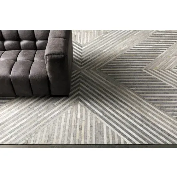 Medora MOD-1028 2' x 3' Hand Made Rug