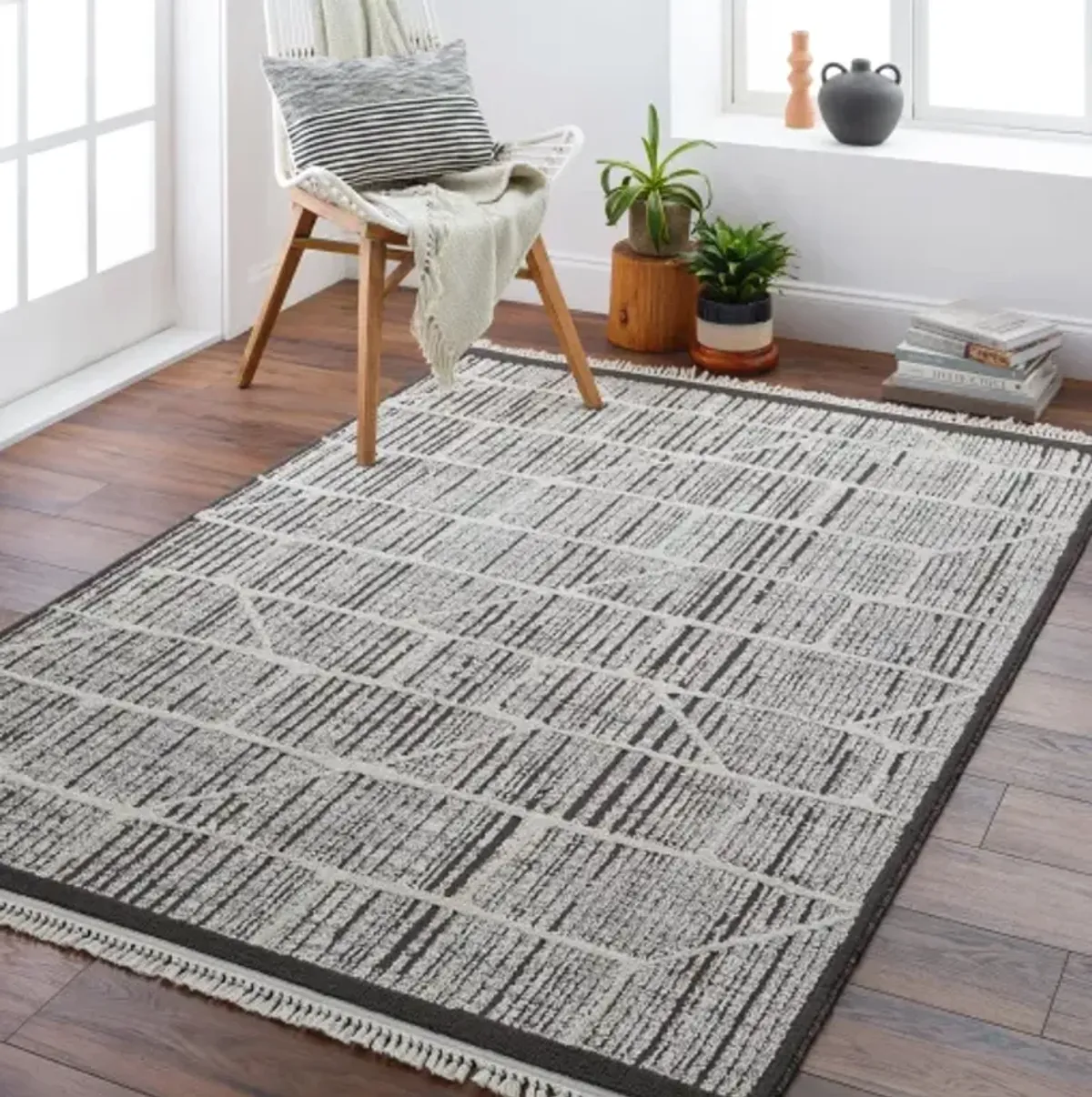 Berlin BLR-2307 5'3" x 7' Machine Woven Rug