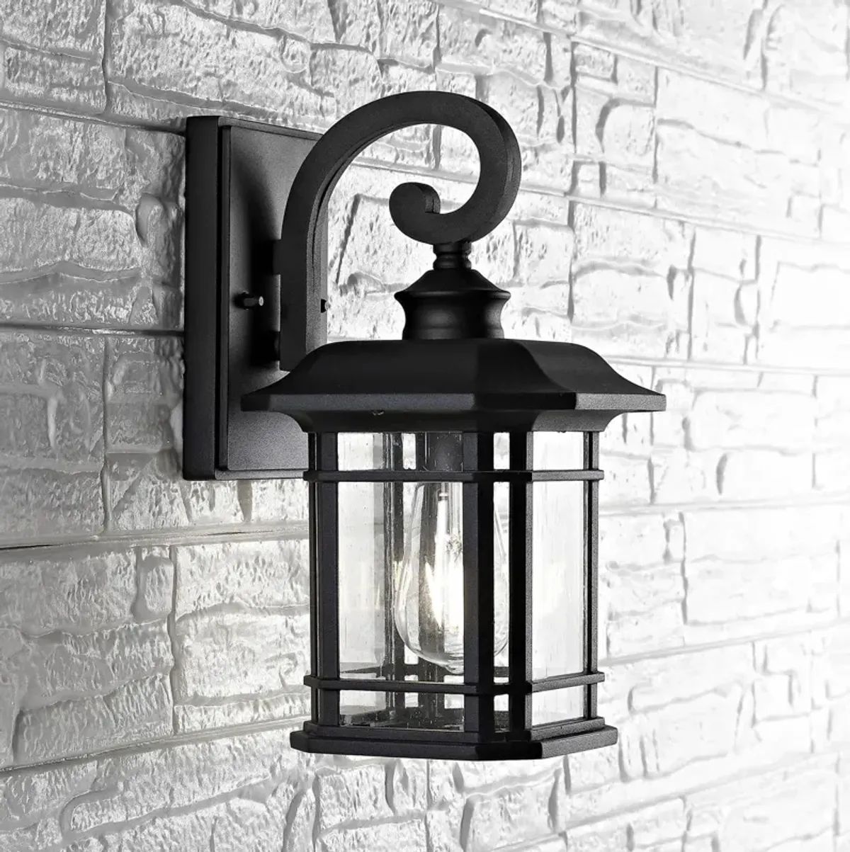 LOLIA OUTDOOR WALL LANTERN