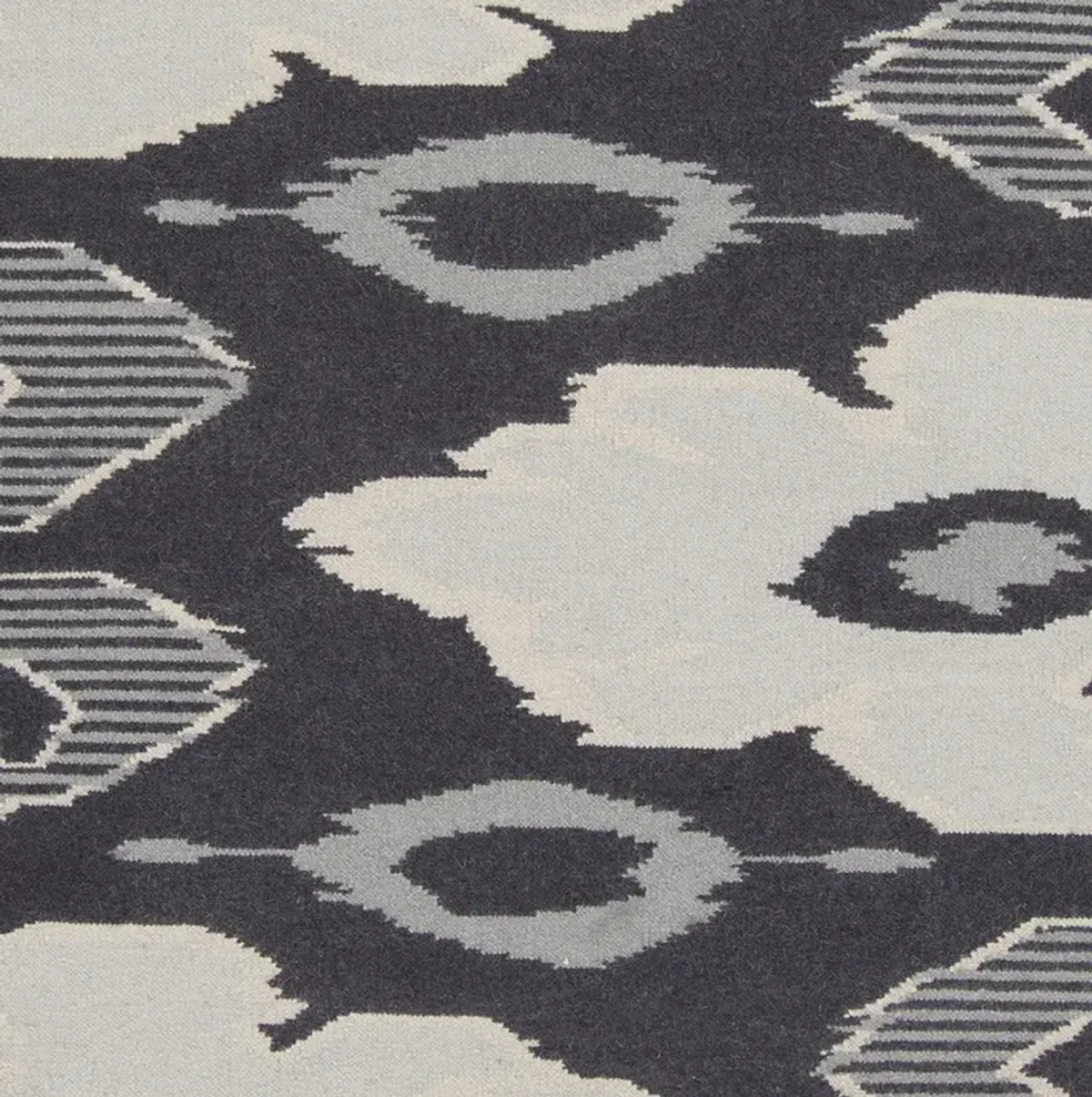 Alameda AMD-1043 3'3" x 5'3" Hand Made Rug