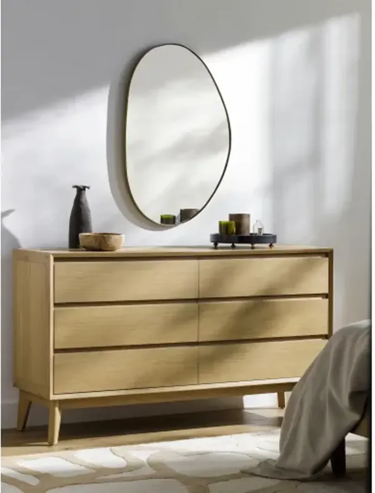 Pryce PRYC-006 34"H x 60"W x 18"D Dresser