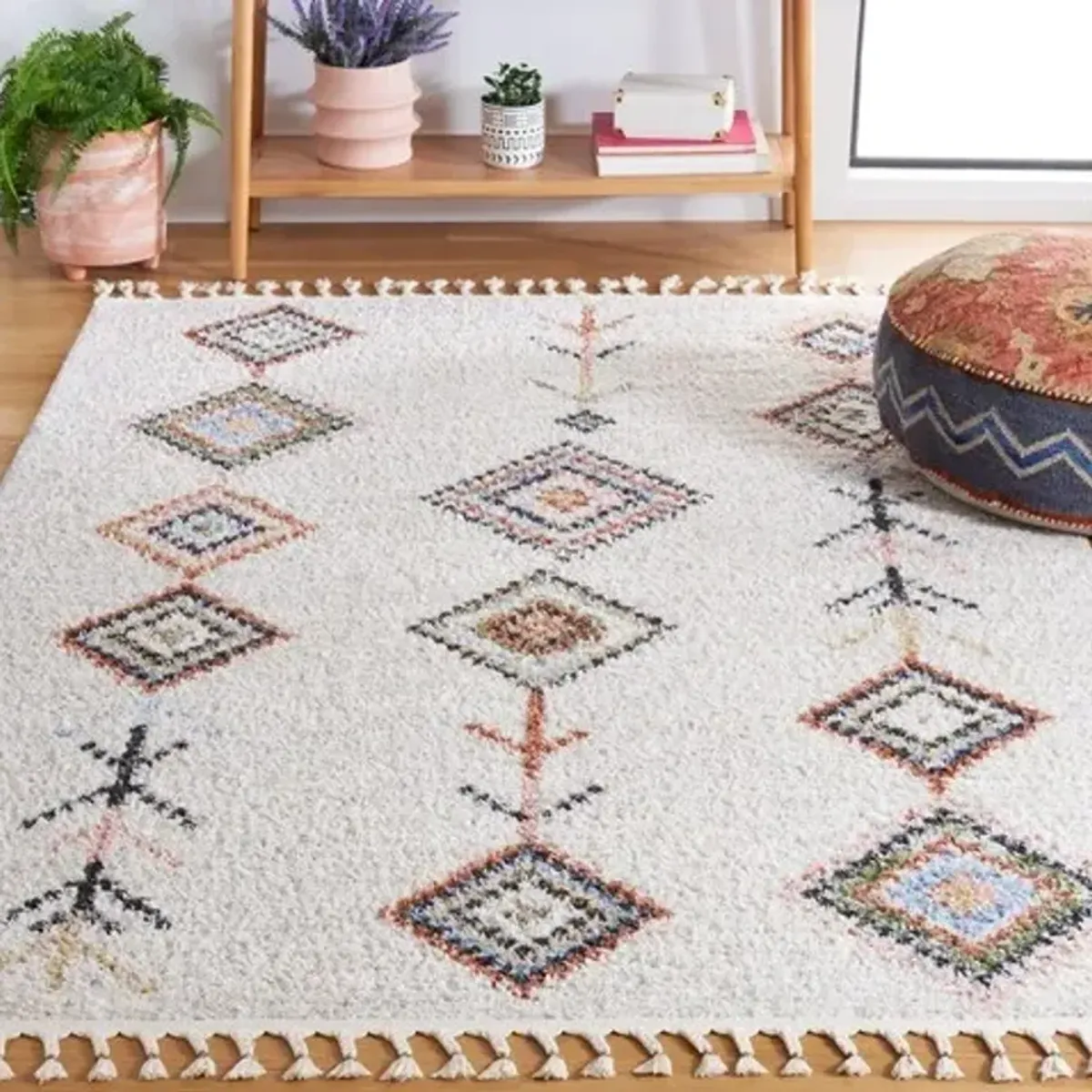 CHAPEL 402 Beige  4' X 6' Small Rectangle Rug