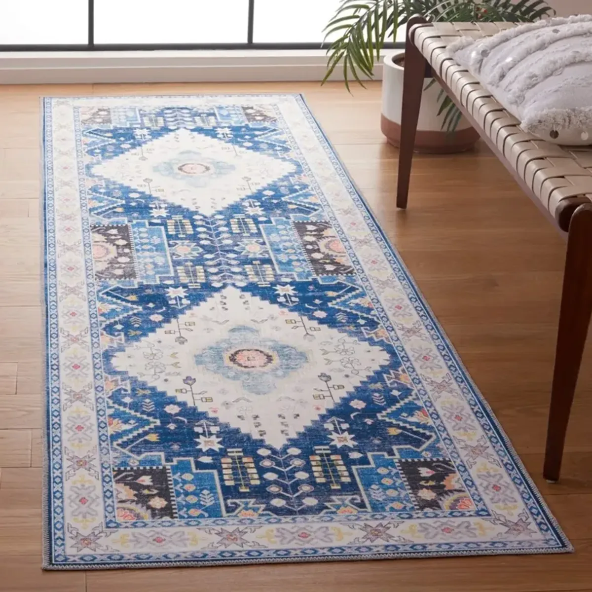 ARIZONA 107 Blue 2'-6' X 8' Runner Rug