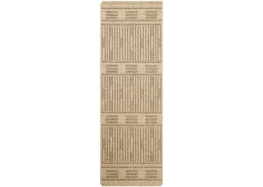 Mirage MGE-2309 2'1" x 3'8" Machine Woven Rug