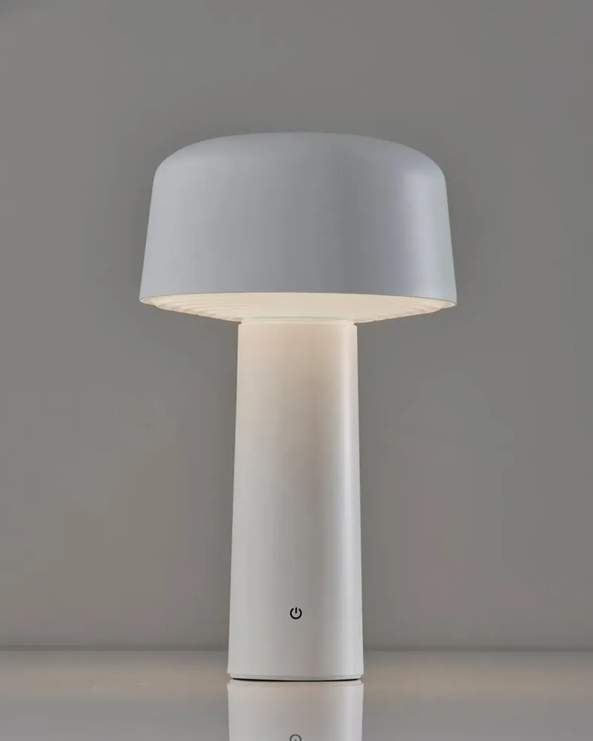 Lenny LED Cordless Table Lamp