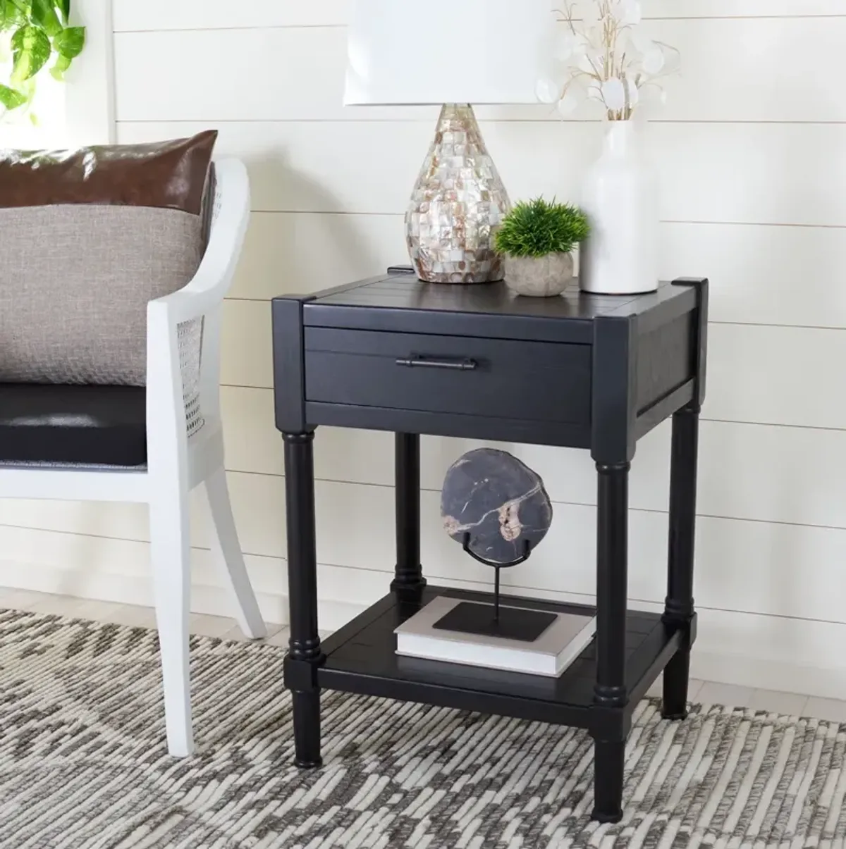 FILBERT 1DRW ACCENT TABLE