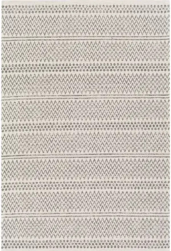 La Casa 6'4" x 9' Rug