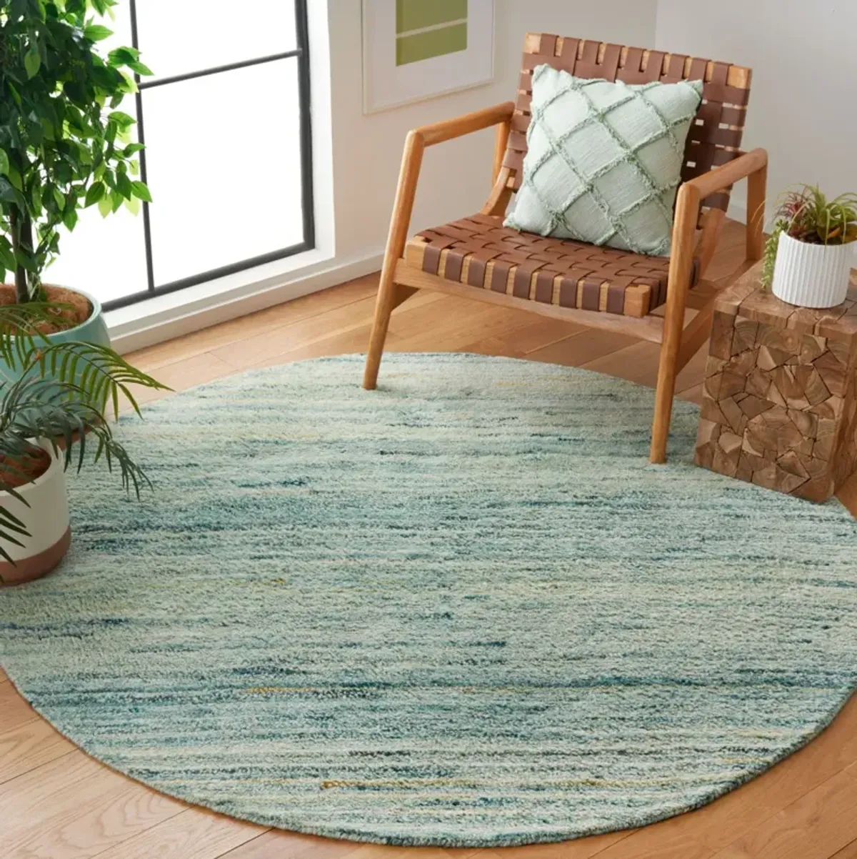 CASABLANCA 792 TURQUOISE  4' x 4' Round Round Rug