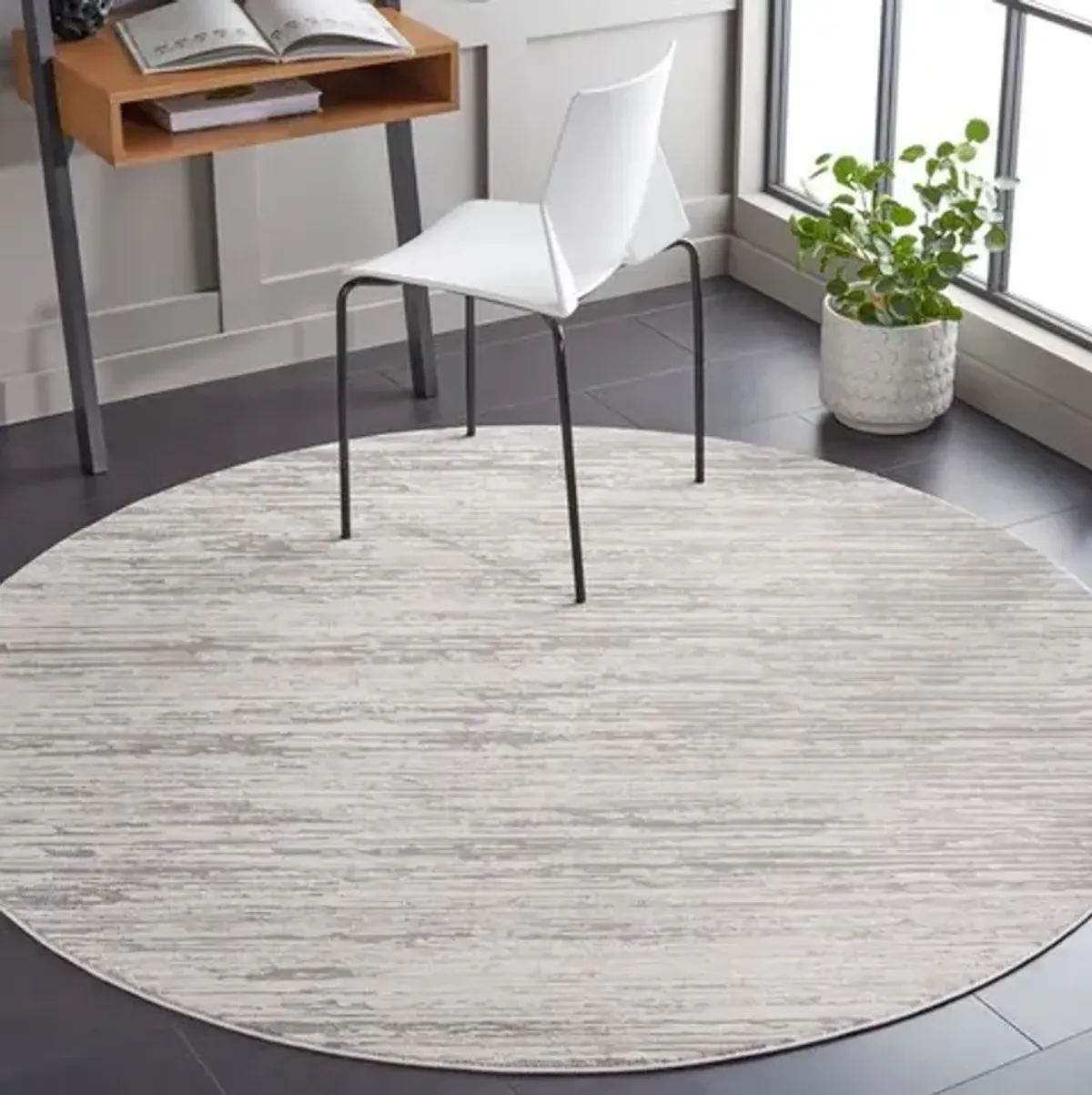 DIAMOND 136 6'-7' X 6'-7' Round Round Rug