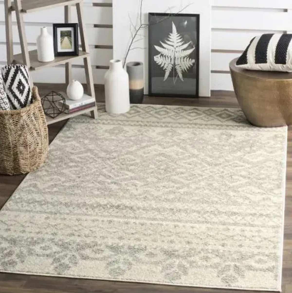 Adirondack Contemporary Ivory / Silver 2'-1" X 8' Powerloomed Rug