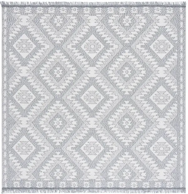 PRAIRIE 310 GREY  6'-7' x 6'-7' Square Square Rug