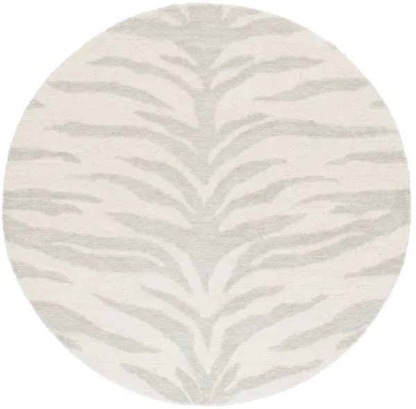 EBONY Hand Tufted 6' x 6' Round area rug
